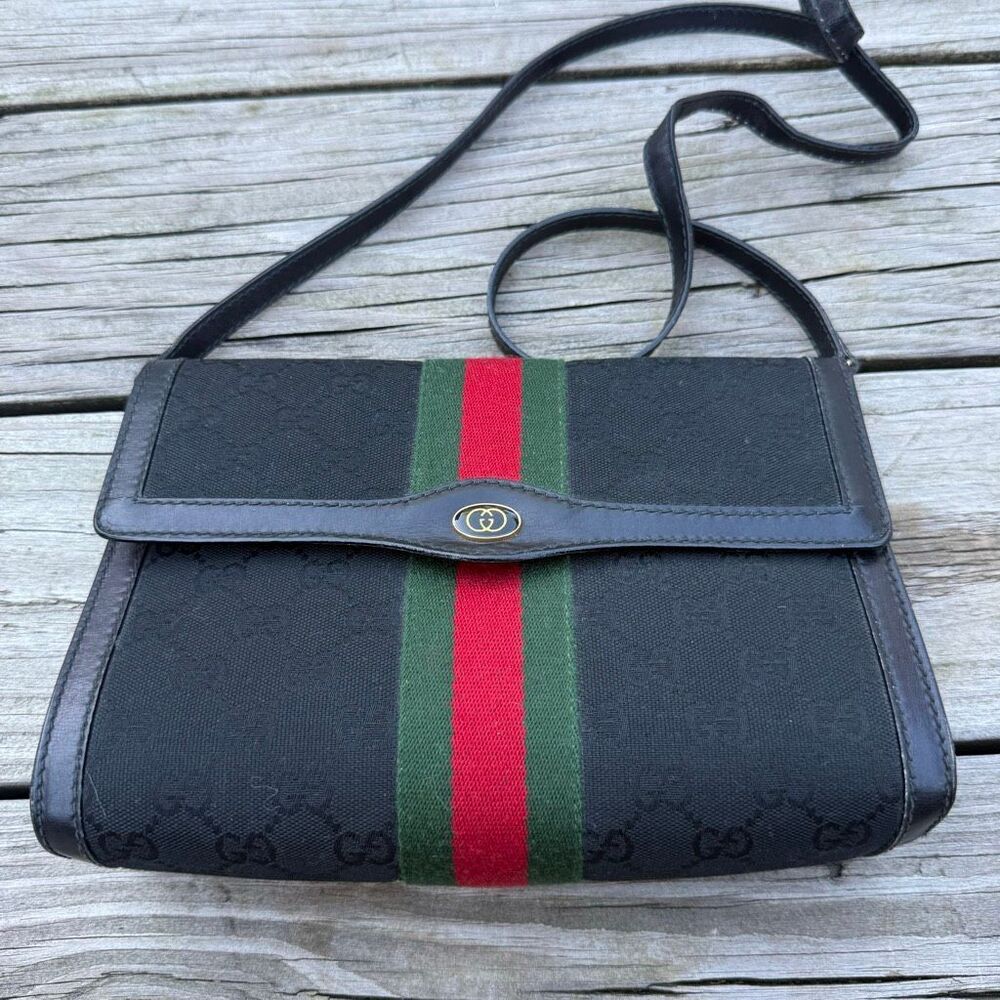 Vintage Authentic Gucci GG Monogram Web Stripe Shoulder Bag Made In Italy